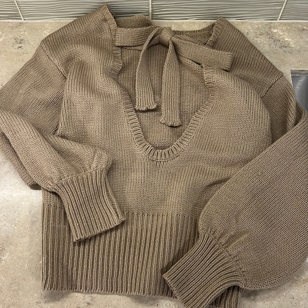 Open Back Bow Sweater!